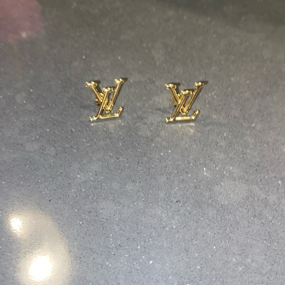 Louis Vuitton Earrings Gold LV Iconic Studs - Picture 1 of 6